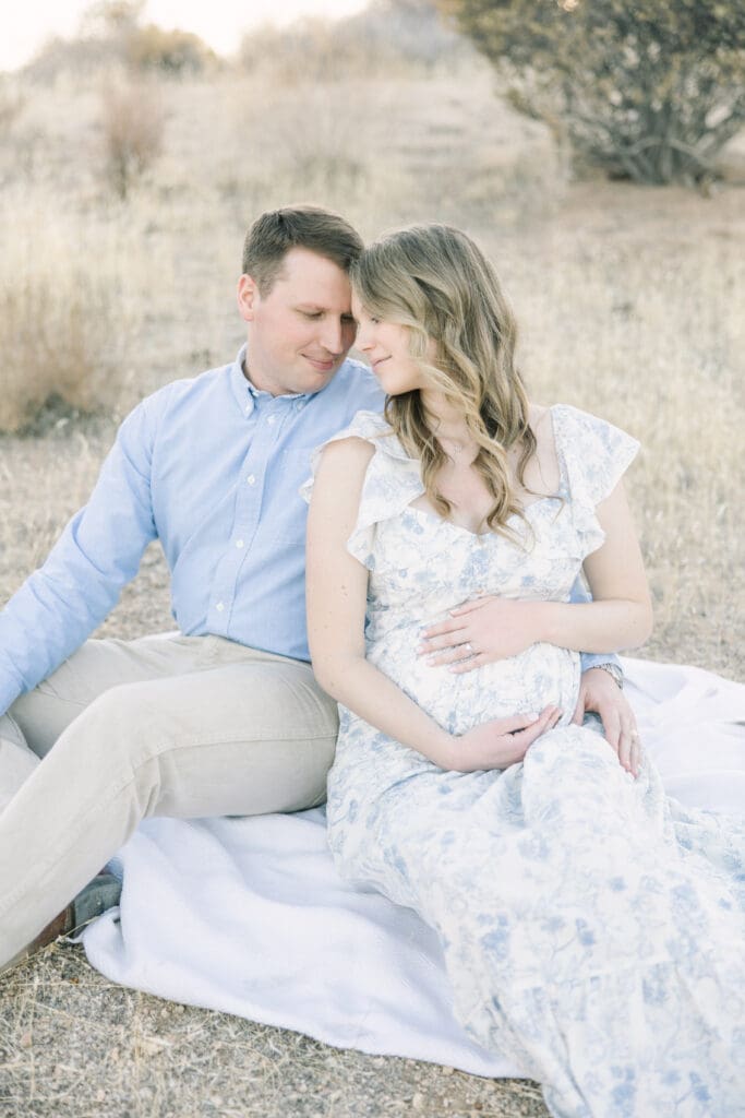 arizona desert maternity photos