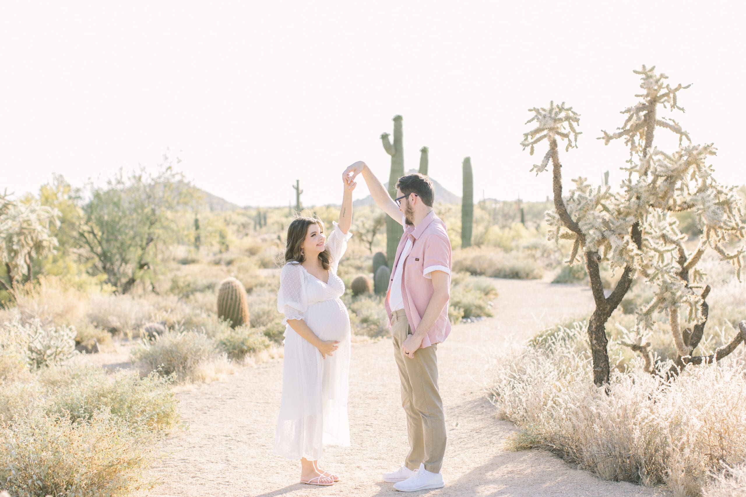 Arizona Desert Maternity Photos