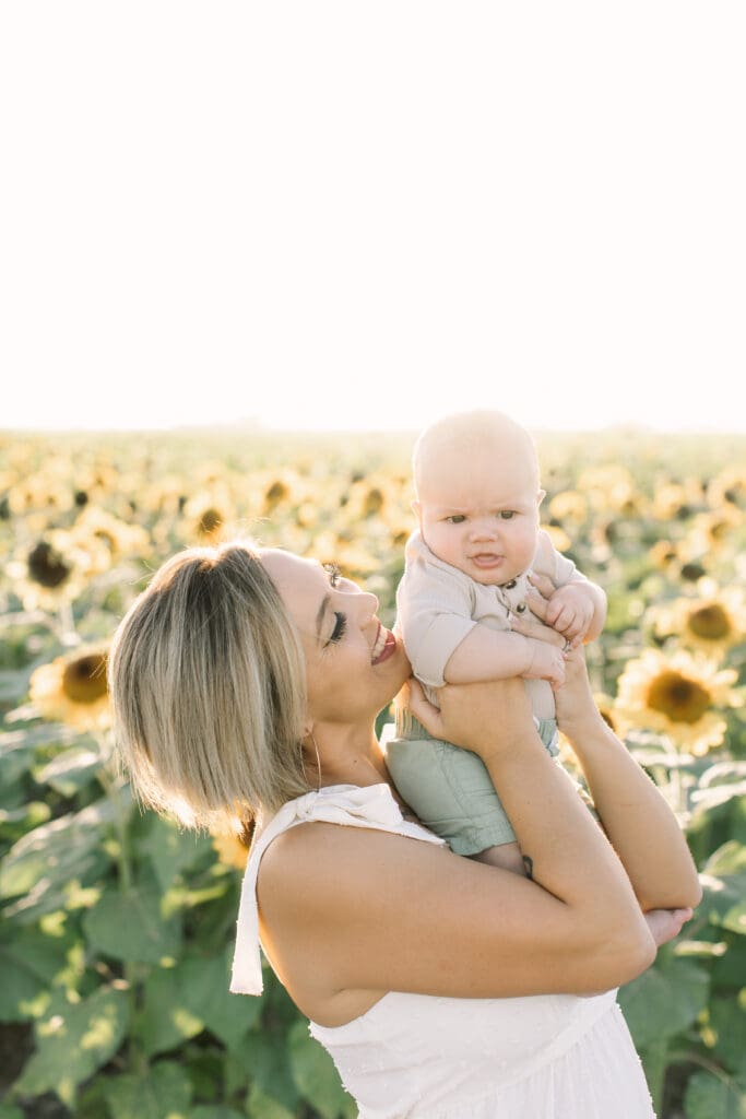 Sunflower motherhood photos