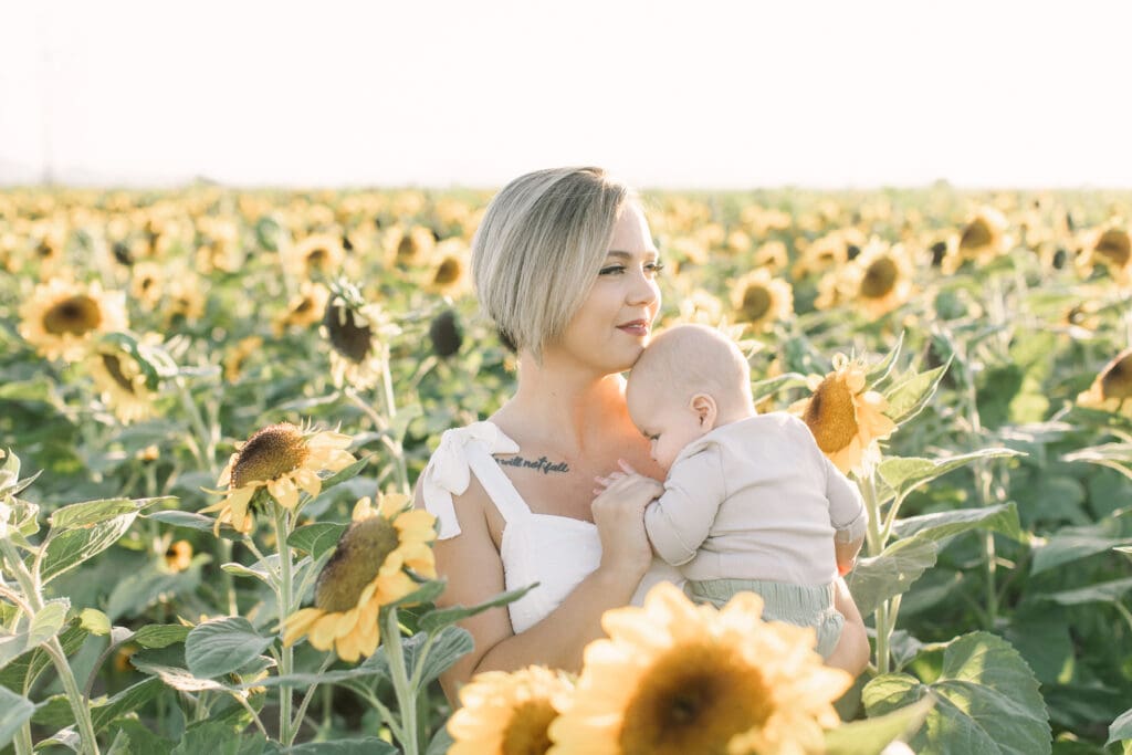 Sunflower motherhood photos