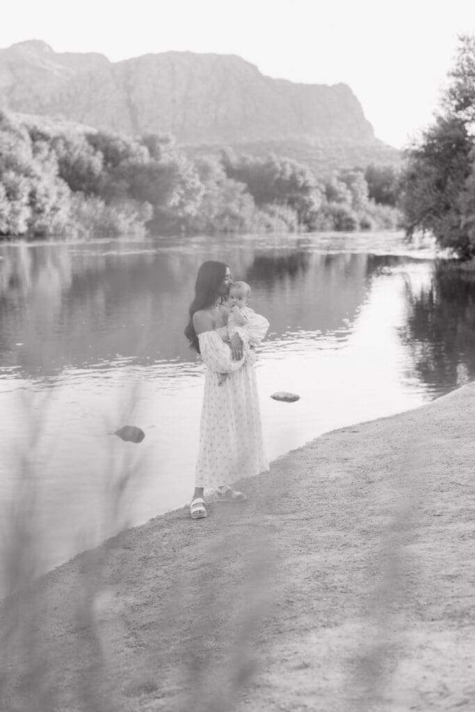 Arizona Salt River Motherhood Photos