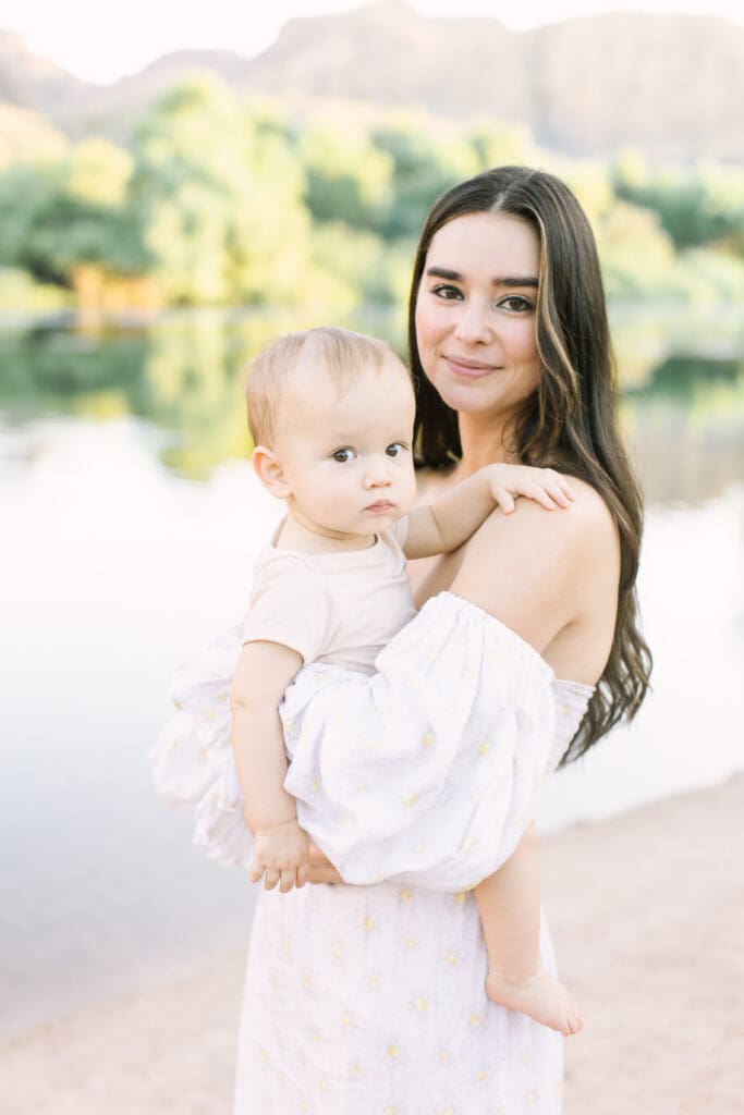 Arizona Salt River Motherhood Photos