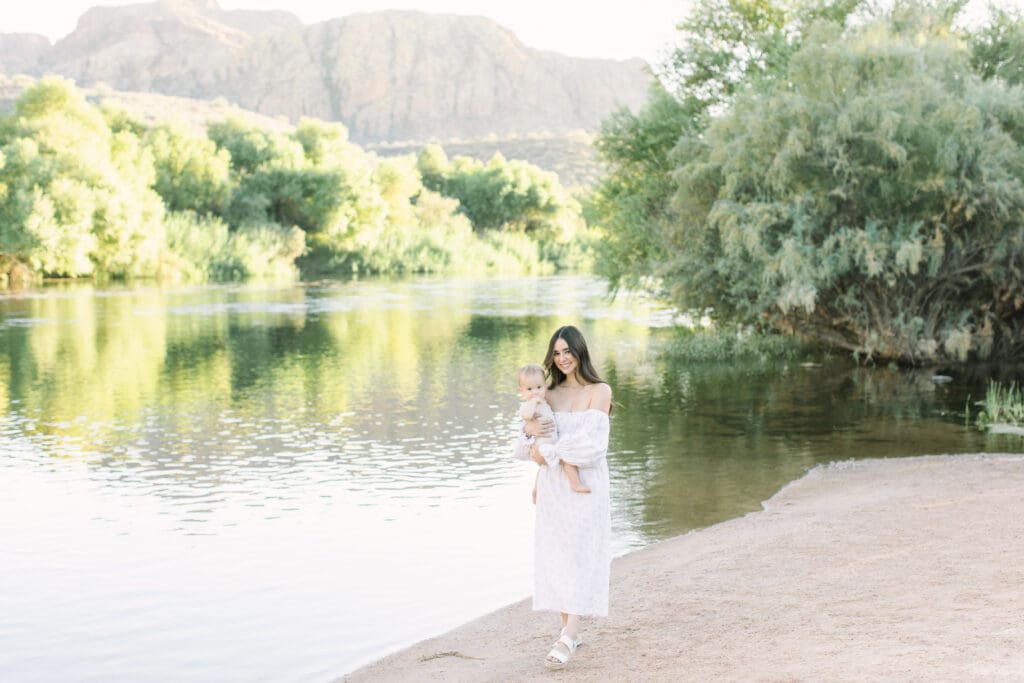 Arizona Salt River Motherhood Photos