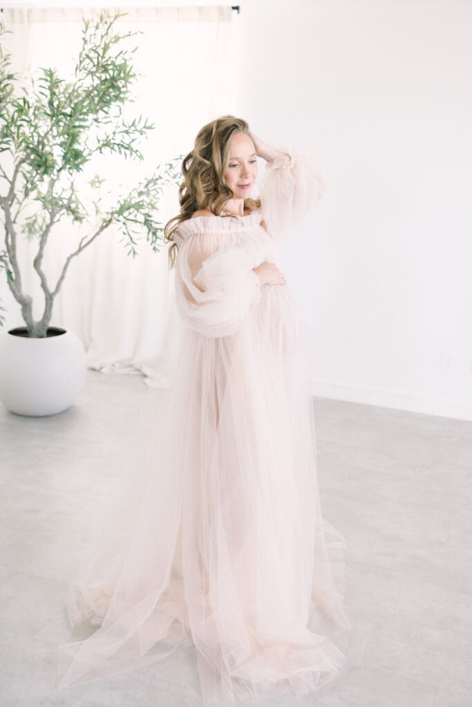 Scottsdale studio maternity photos