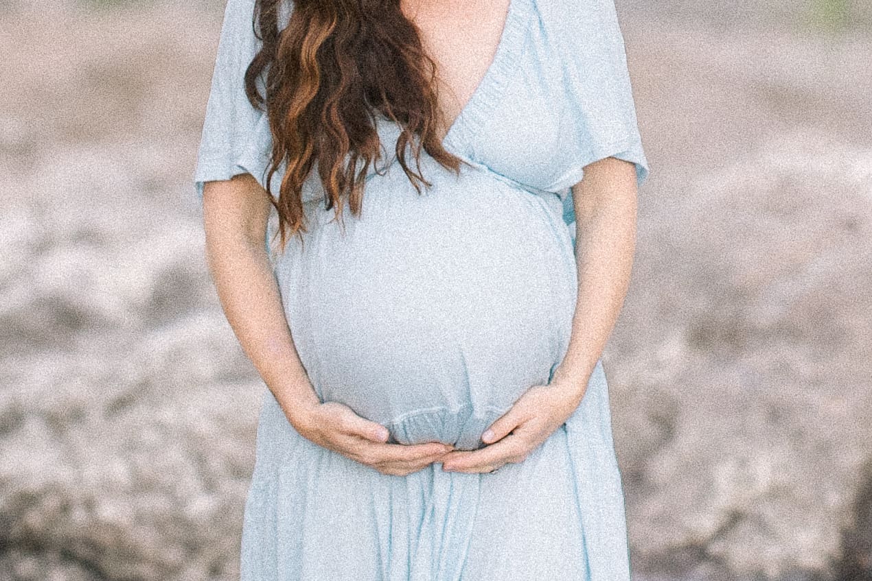 Scottsdale Family Maternity Photos