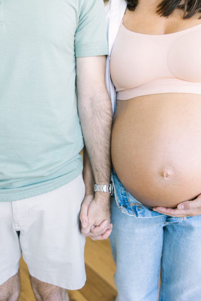 Arizona cozy maternity photos