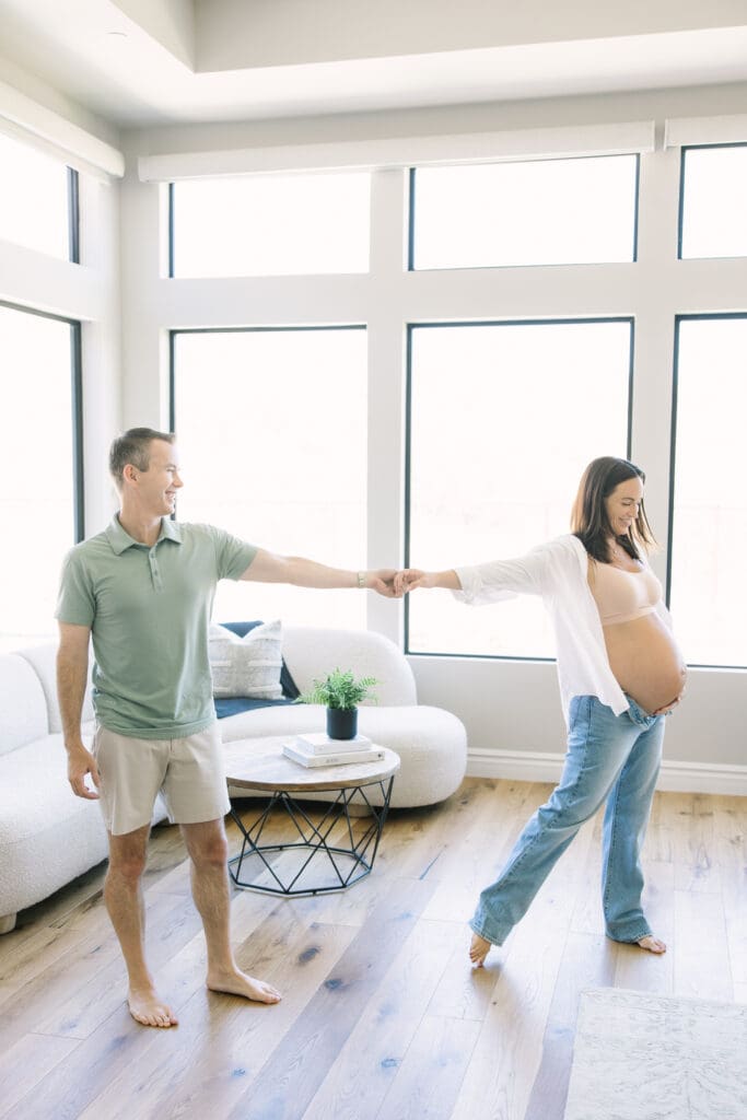 Arizona cozy maternity photos