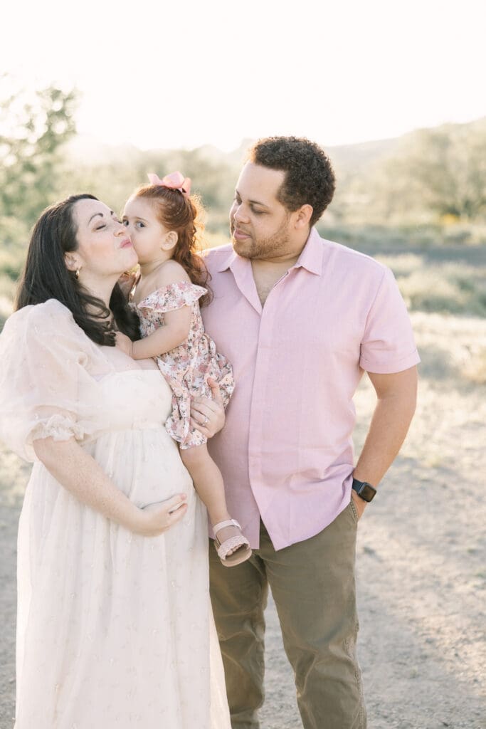 desert maternity photos