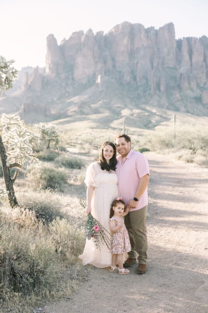 desert maternity photos