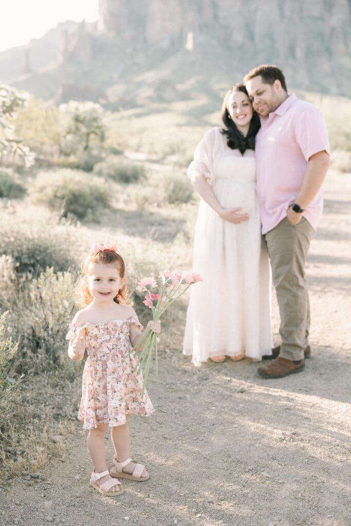 desert maternity photos