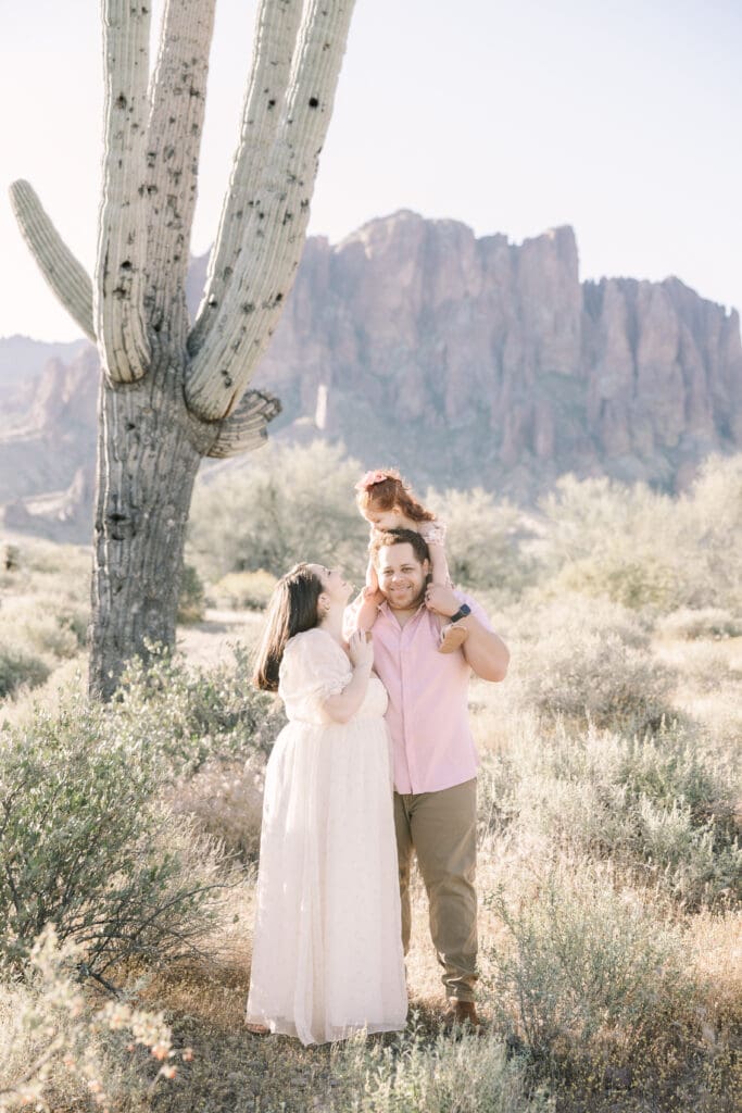 desert maternity photos