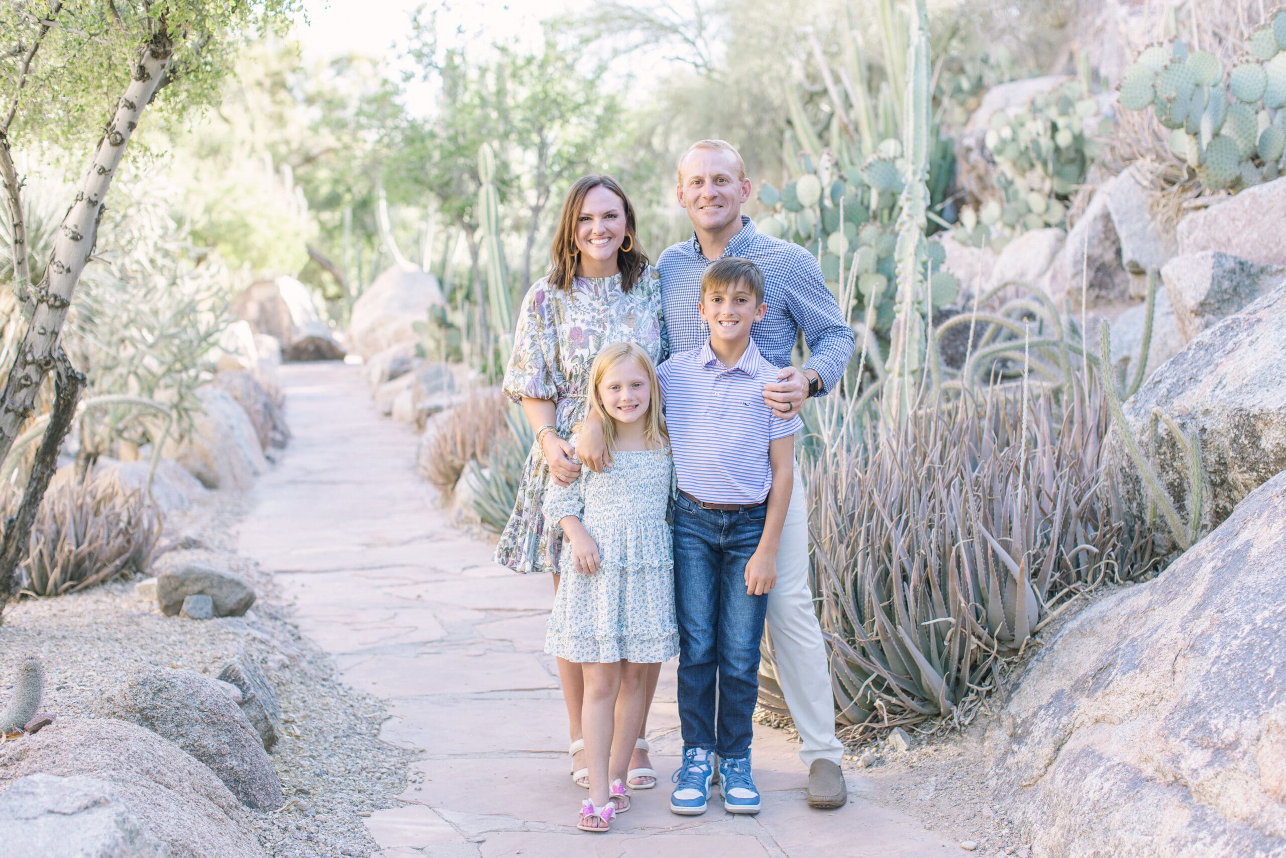 Extended Family Photos in Phoenix, AZ